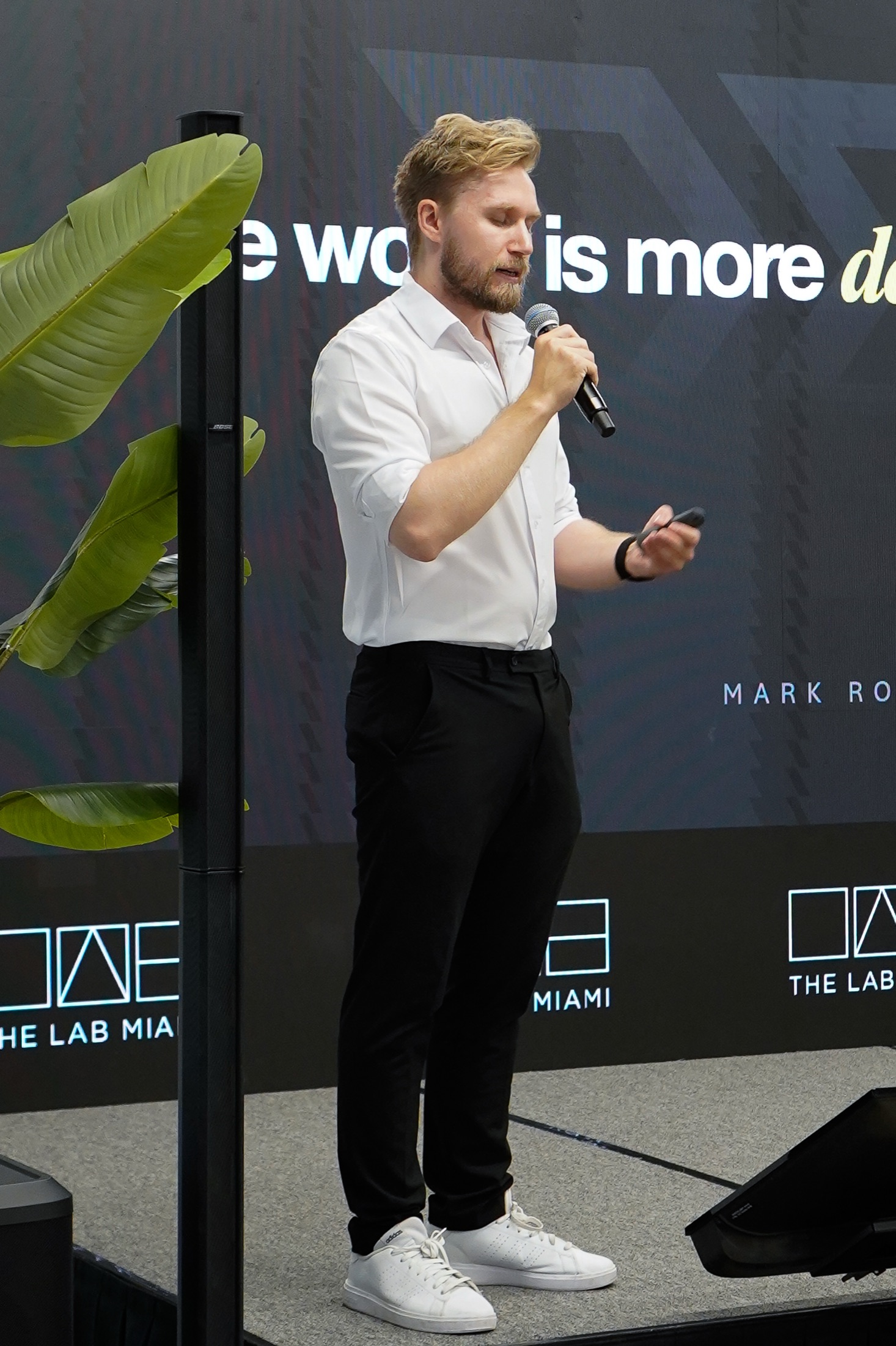 Sebastian Gier opening DDX'26 Miami on the main stage at The LAB Miami
